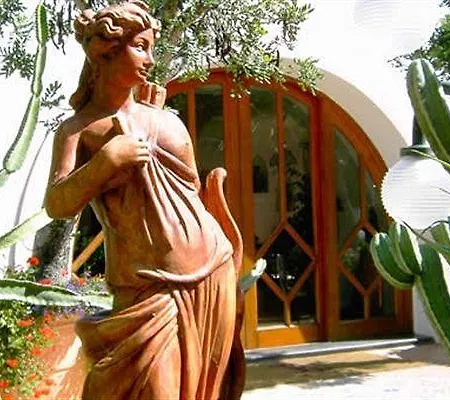 Hotel La Bagattella & 4*